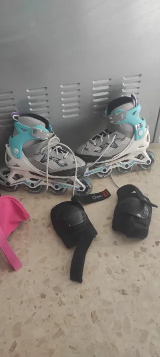Set Patines Niña Oxelo talla 32-35 + Protecciones 