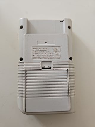 Nintendo Game Boy DMG-01