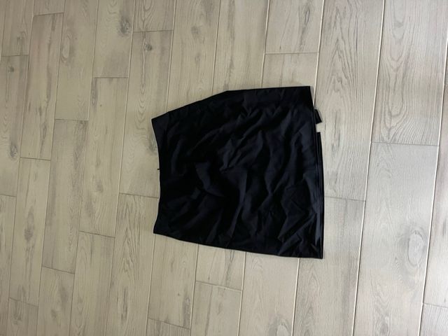 Gonna Hugo Boss nera