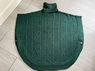 Poncho Sfera punto trenzado verde TallaS impecable