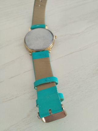 Reloj con estampado de flamencos