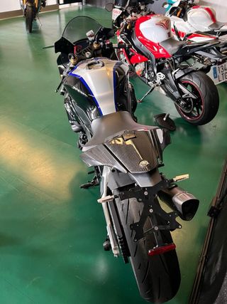 Yamaha YZF-R1 M
