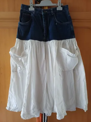 Falda vaquera y tergal con puntilla