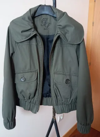 Cazadora Bomber Bimba y Lola Verde