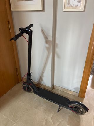 Xiaomi Mi Electric Scooter Pro