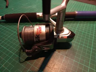 2 Cañas de pesca Calamar