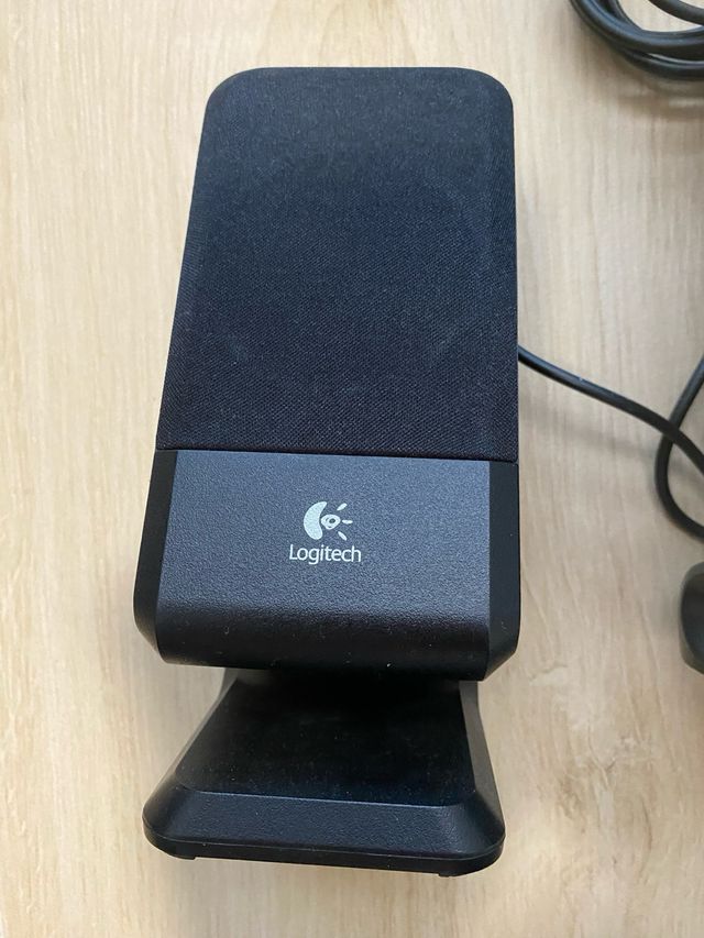 Altavoces Logitech 2.1 Negro