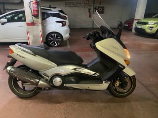 Yamaha T-MAX 500 Scooter