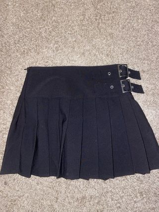 Falda Bershka Negra Talla XS