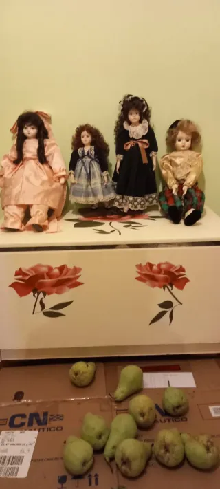 4 Muñecas Coleccionables solo tlf 626202008