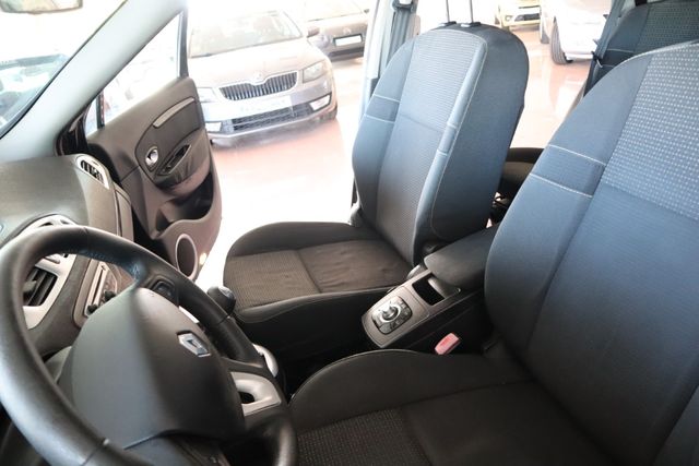 Renault Scenic 2011