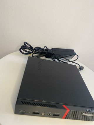 Lenovo ThinkCentre M700 Tiny PC Negro