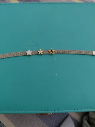 Pulsera de plata con estrellas