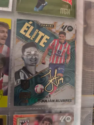 MEGA CRACKS 2025/26 Nico Williams + 9 cromos.