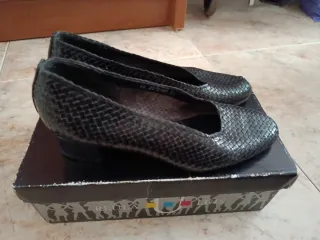 Zapatos de tacón El Corte Inglés negros