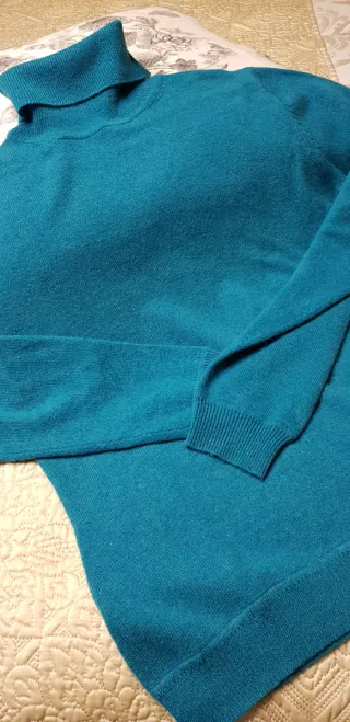 Jersey de cachemira verde esmeralda talla 38