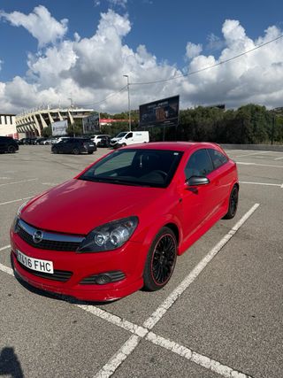 Opel Astra h gtc 2006