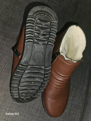 Botas planas y cómodas 