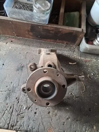 Mangueta Izquierda Peugeot 106 Sport