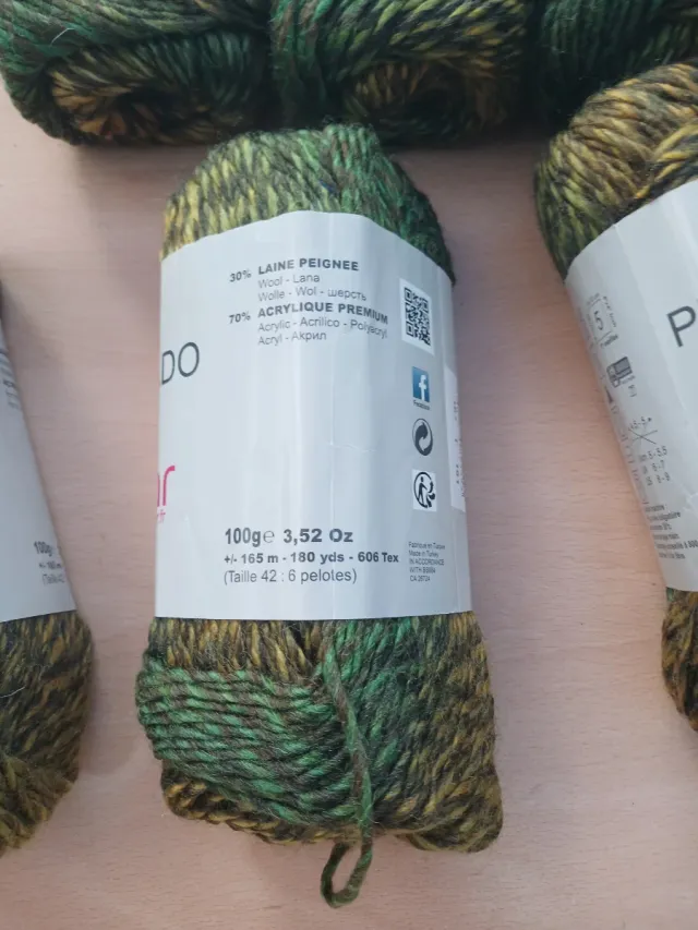 9 Ovillos Lana Phil Mikado de Phildar