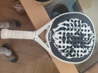 Pala de pádel Sónica