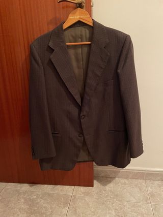 Americana de traje marrón