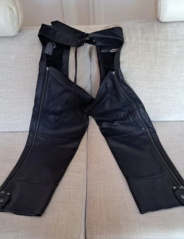 Harley Davidson Chaps Originales de Cuero. Talla S