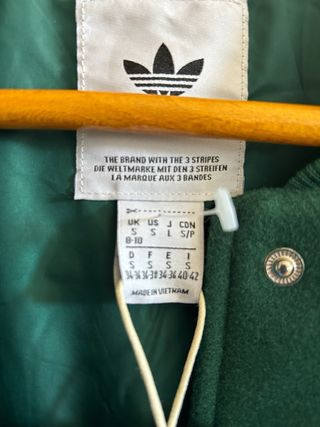 Chaqueta Dugoat coach Adidas Talla S. Edición USA