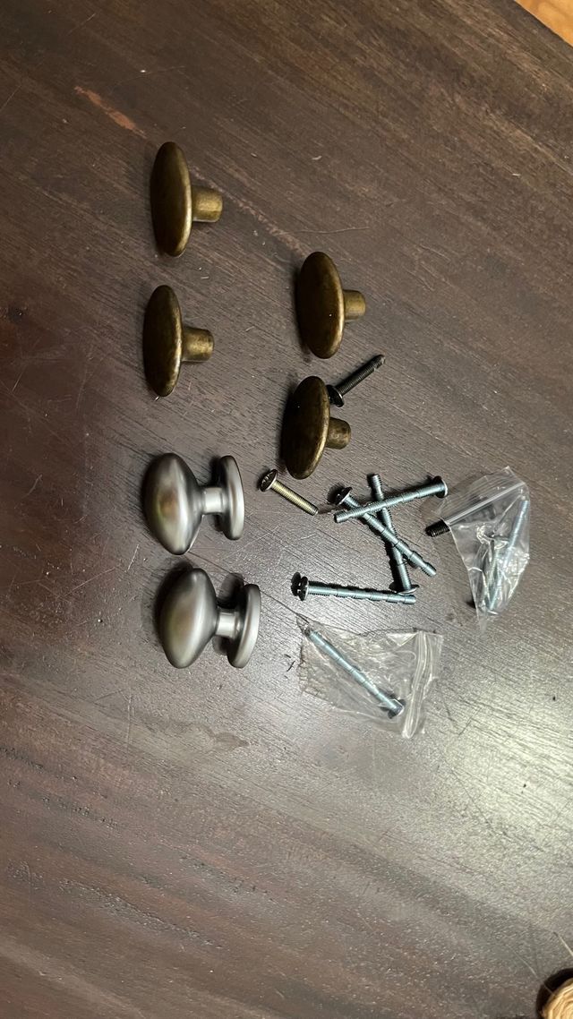 Pomos metálicos bronce y plateado