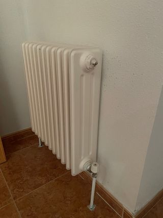 Lote 4 Radiadores blancos metálicos