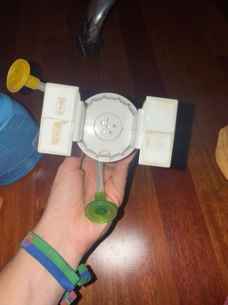 Juego R2-D2 star wars con tubos
