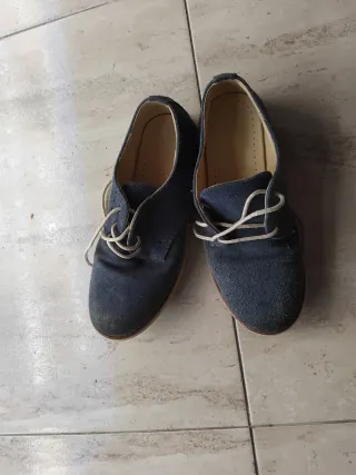 Zapatos niño azul (33) y rojo (36)