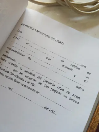 Libro de Actas: Asociaciones, comunidades de ve...