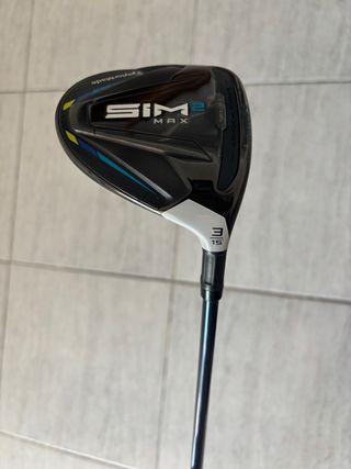 Gran lote de golf +130 bolas y 18 palos
