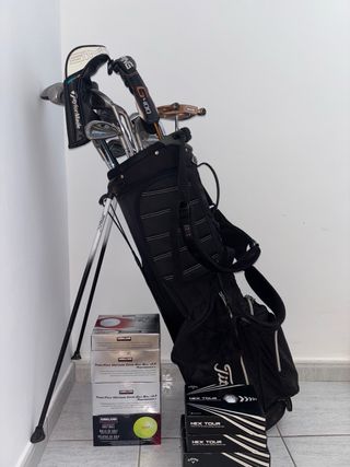 Gran lote de golf +130 bolas y 18 palos
