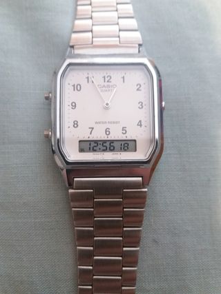 Reloj Casio Analógico-Digital Plata