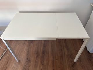 Mesa extensible Ikea VIHALS 84/120x74 cm
