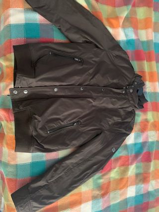 Pedro de Hierro Cazadora Impermeable Marrón