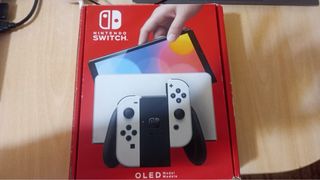 Nintendo Switch OLED bianco 