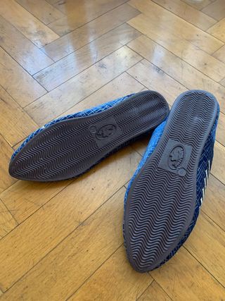 Babuchas árabes azul y dorado