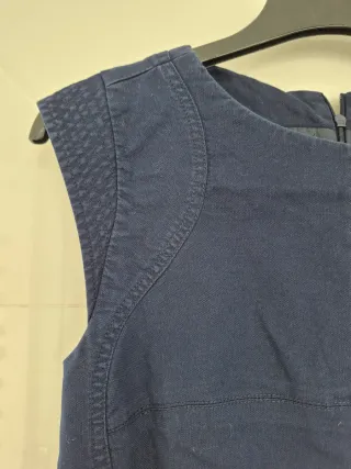 Vestido de verano marca Sfera color Azul Marino