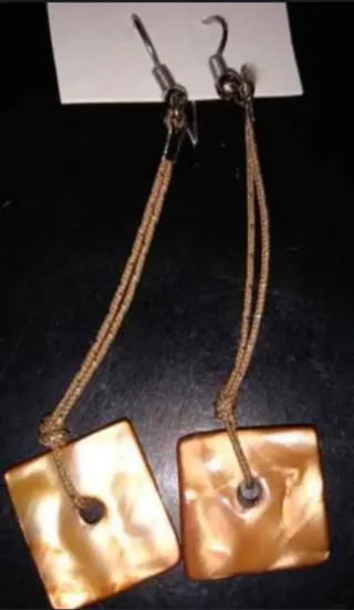 Juego de collar y pendientes