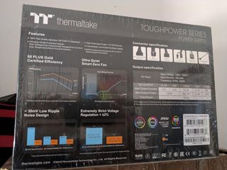 Fuente Thermaltake 650W 80+ Gold Precintada