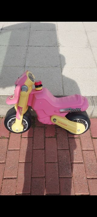 Moto niña