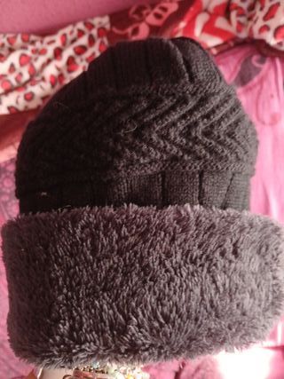 Lote Gorro y Bufanda Unisex. Sin Uso