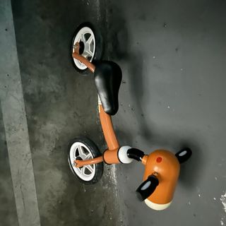 Bicicleta infantil naranja