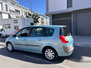 Renault Grand Scenic 7 plaza