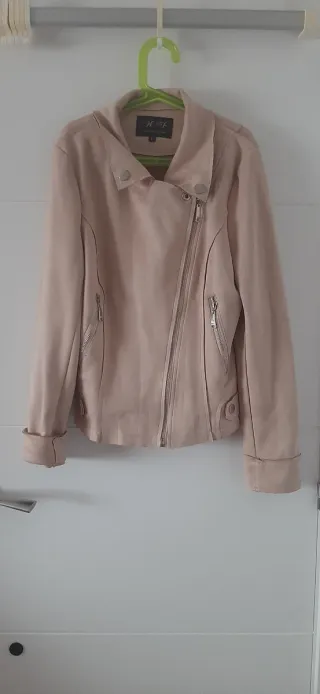 Chaqueta talla S tipo ante