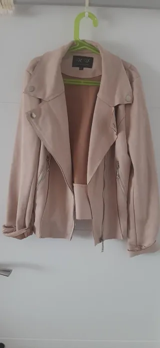 Chaqueta talla S tipo ante