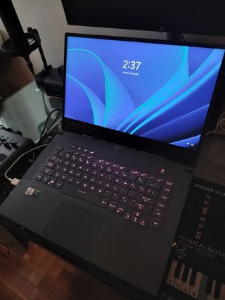 Portátil Gaming Asus Zephyrus M15 RTX 2070 24GB